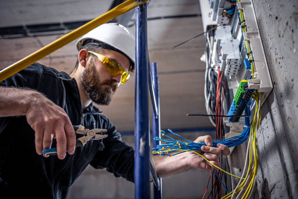 Best Electrician Near Me  in Divernon, IL